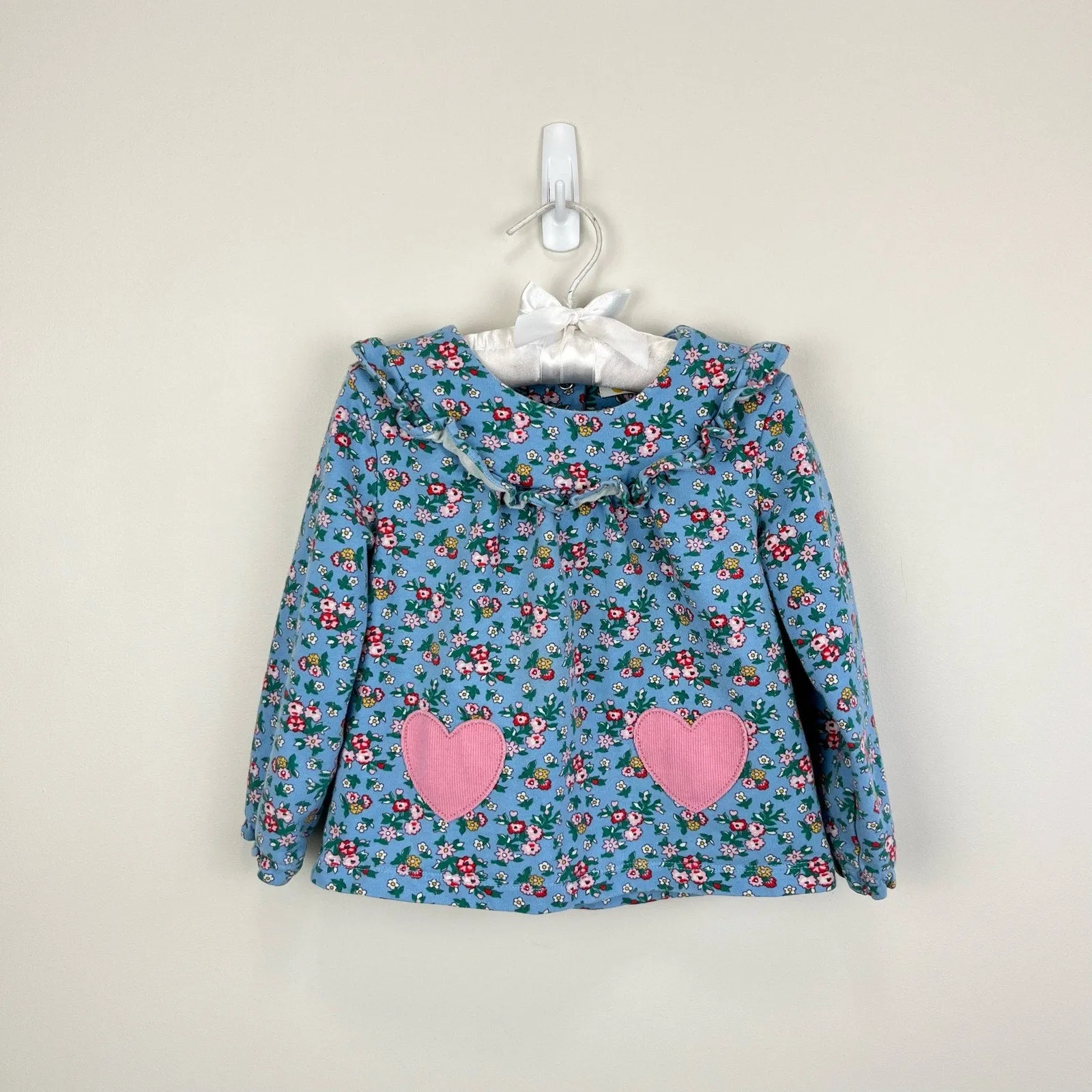 Mini Boden Blue Floral Ruffle Heart Blouse 18-24 Months