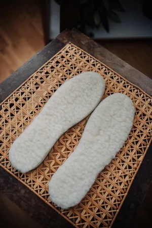 Wool insoles